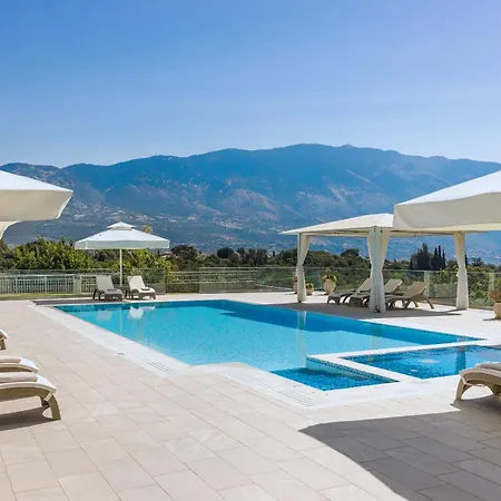 Hidden Gem Estate Kefalonia, Multi-award Winner וילה ספרטיה