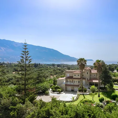 Hidden Gem Estate Kefalonia, Multi-award Winner וילה