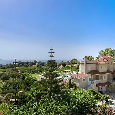 Hidden Gem Estate Вилла *